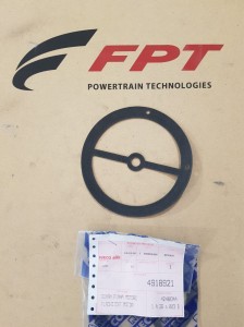 4918921 Uszczelka pokrywy obudowy wymiennika ciepła FPT / Iveco Motors