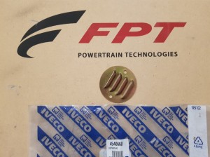 4540660 Pokrywka FPT / Iveco Motors
