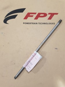 8111067 Kotwa/ściąg wymiennika ciepła FPT / Iveco Motors