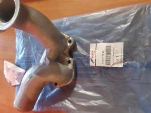 504077690 Przewód powietrza FPT / Iveco Motors