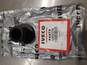 4895378 Korek FPT / IVECO MOTORS