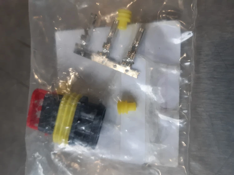 8031989.jpg