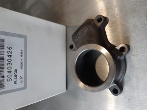 504030426 Kołnierz FPT / IVECO MOTORS 