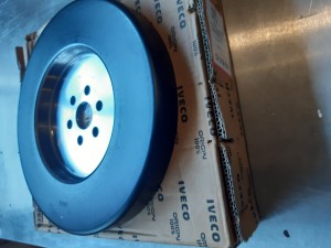 504054770 Tłumik drgań FPT / IVECO MOTORS