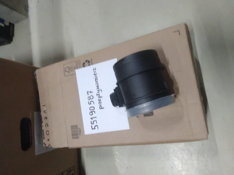 55190587.jpg